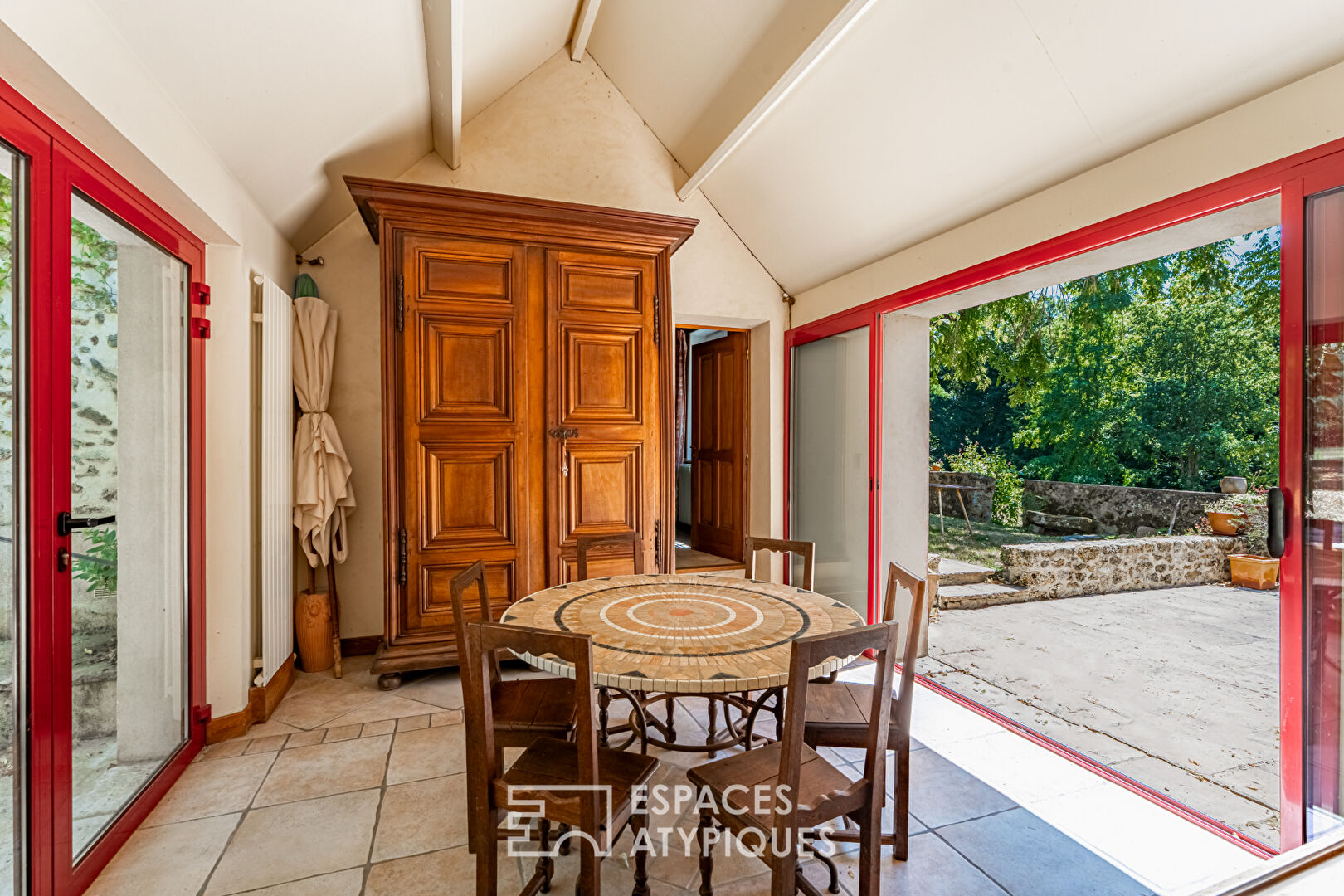 The Authentic Red House, old-world charm in the heart of nature