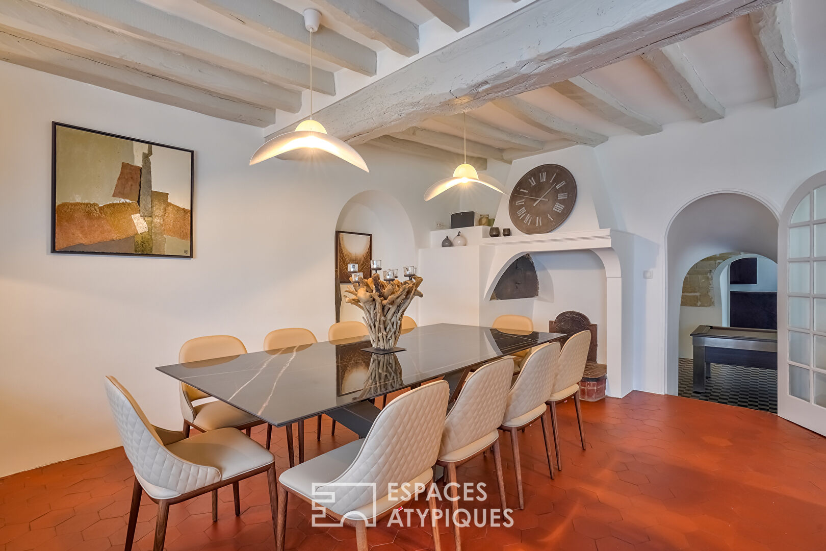 Old-world charm, exceptional comfort? Character house with swimming pool and dovecote