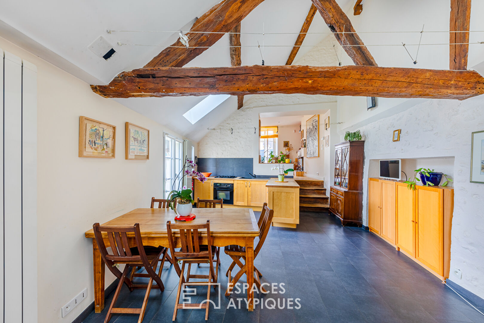 Heart of Maule: townhouse full of potential