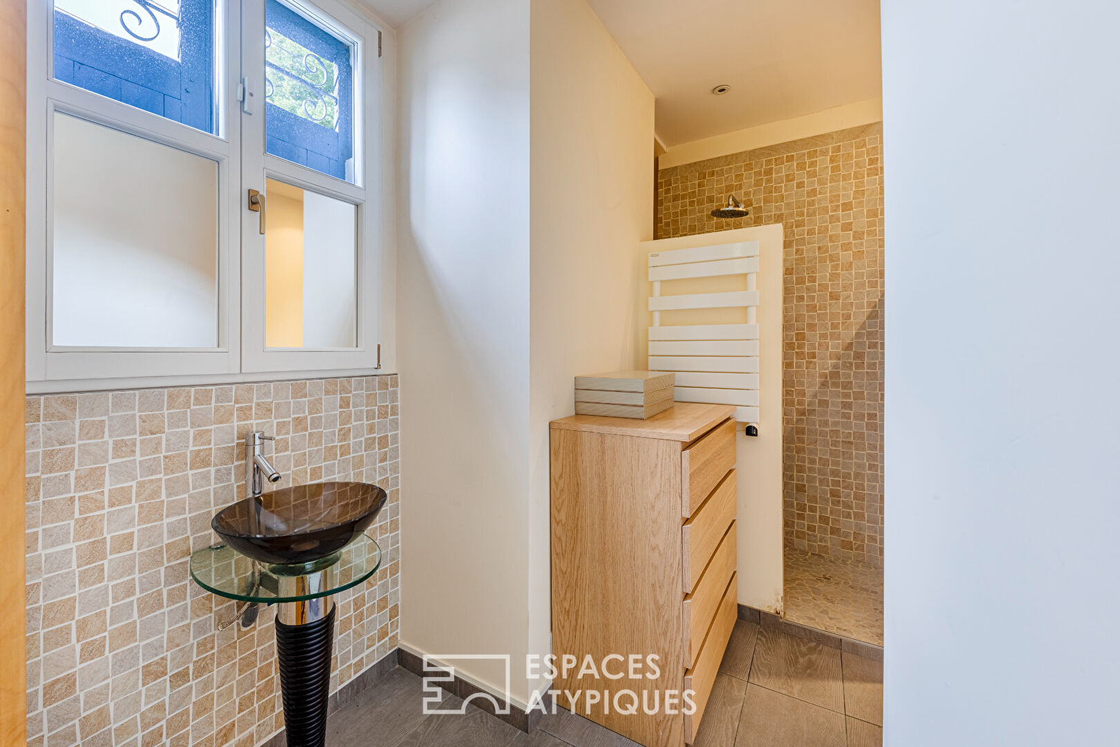 Heart of Maule: townhouse full of potential