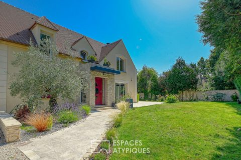Maison familiale contemporaine à pieds du centre de Montfort l’Amaury
