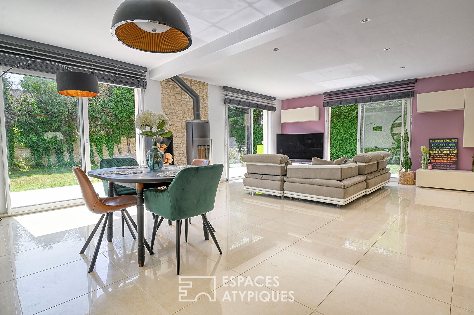 Maison familiale contemporaine à pieds du centre de Montfort l’Amaury