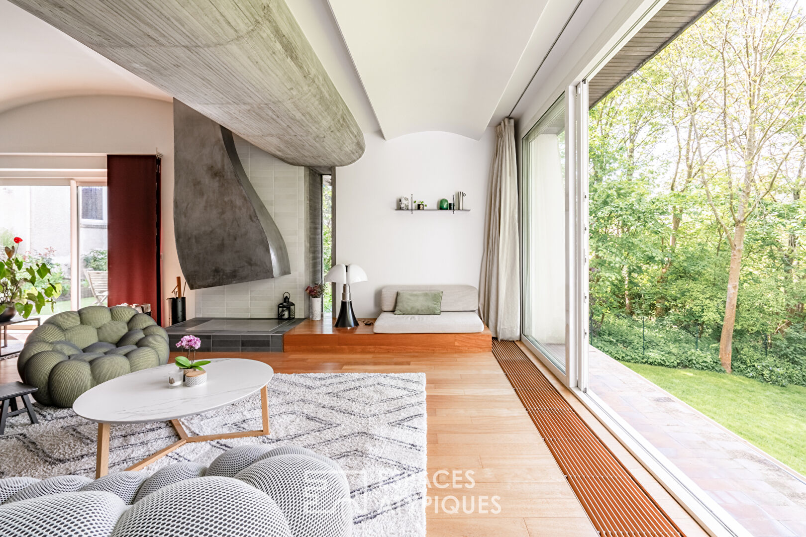 Architect-designed house with butterfly roof and view