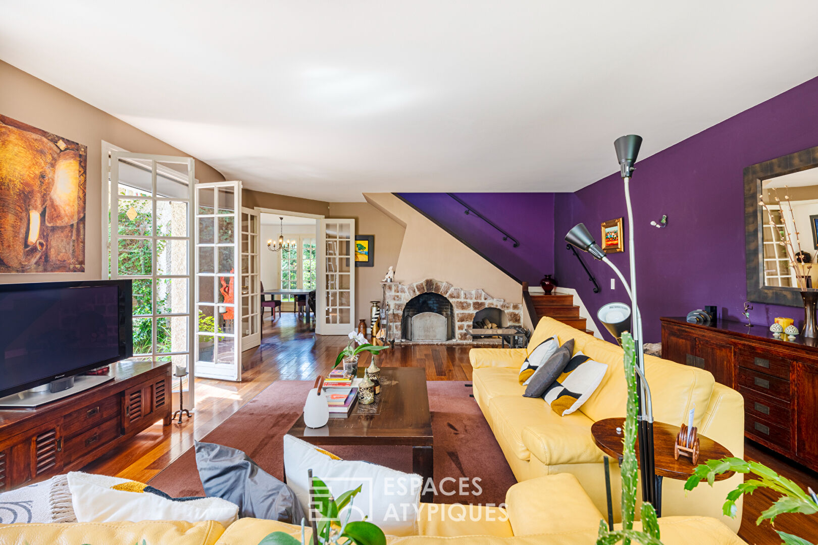 Charming thatched cottage, haven of peace near the train station