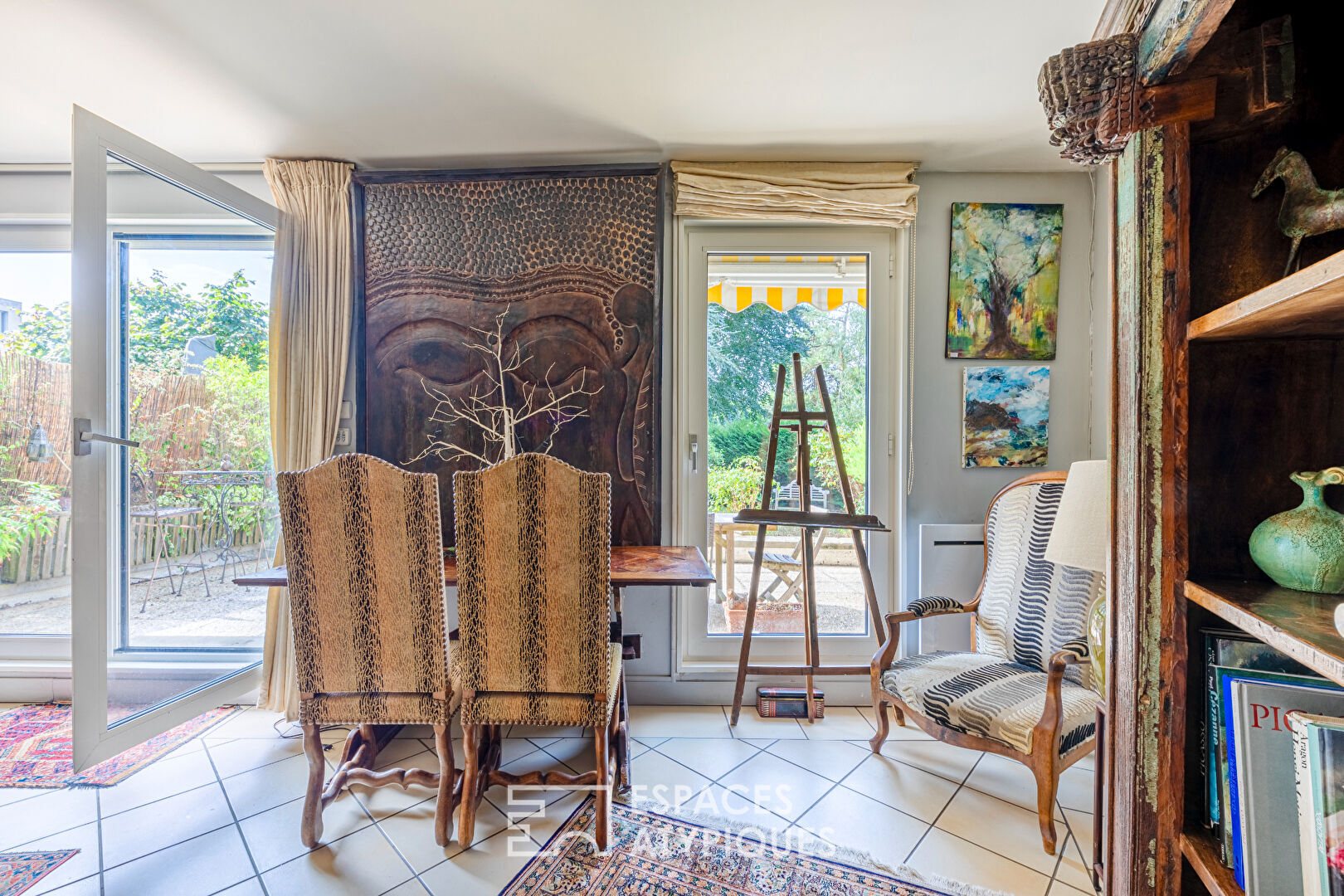 Duplex lumineux avec jardin plein sud à Versailles