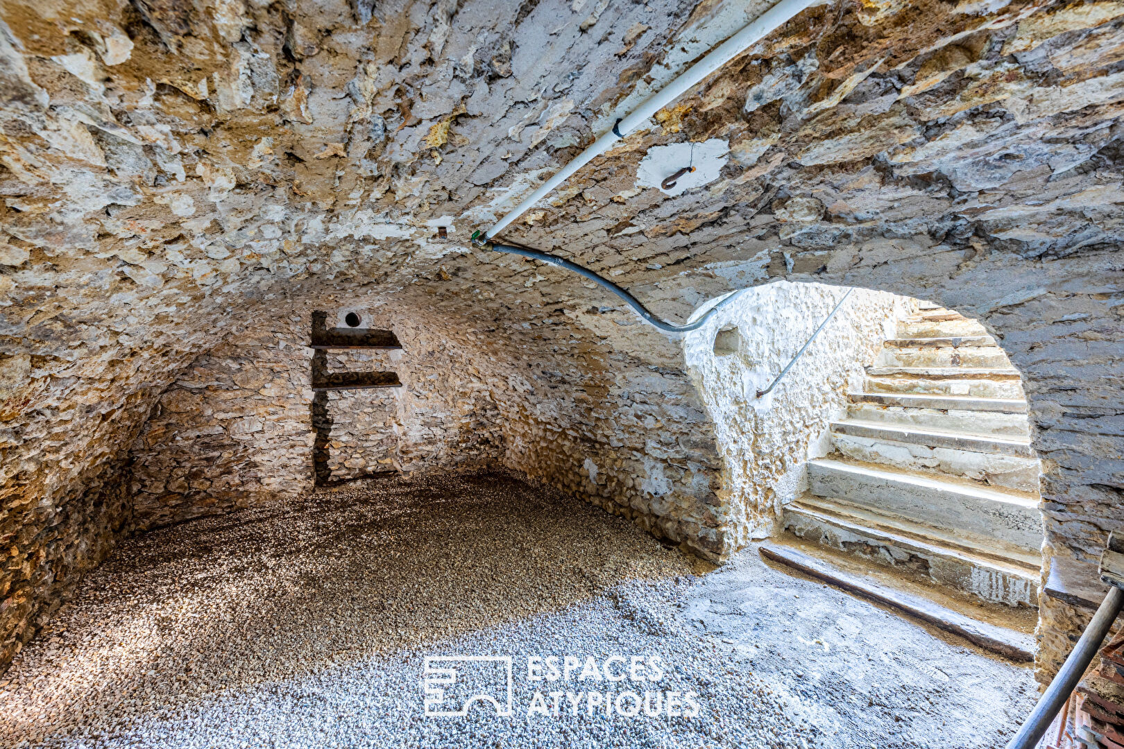 Maison de charme en pierre à quelques minutes de Montfort l’Amaury