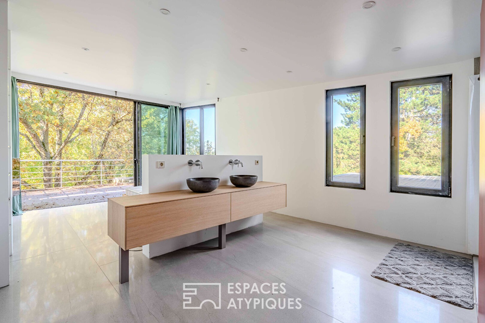 Maison d’architecte sur la colline des impressionnistes à La Celle Saint-Cloud