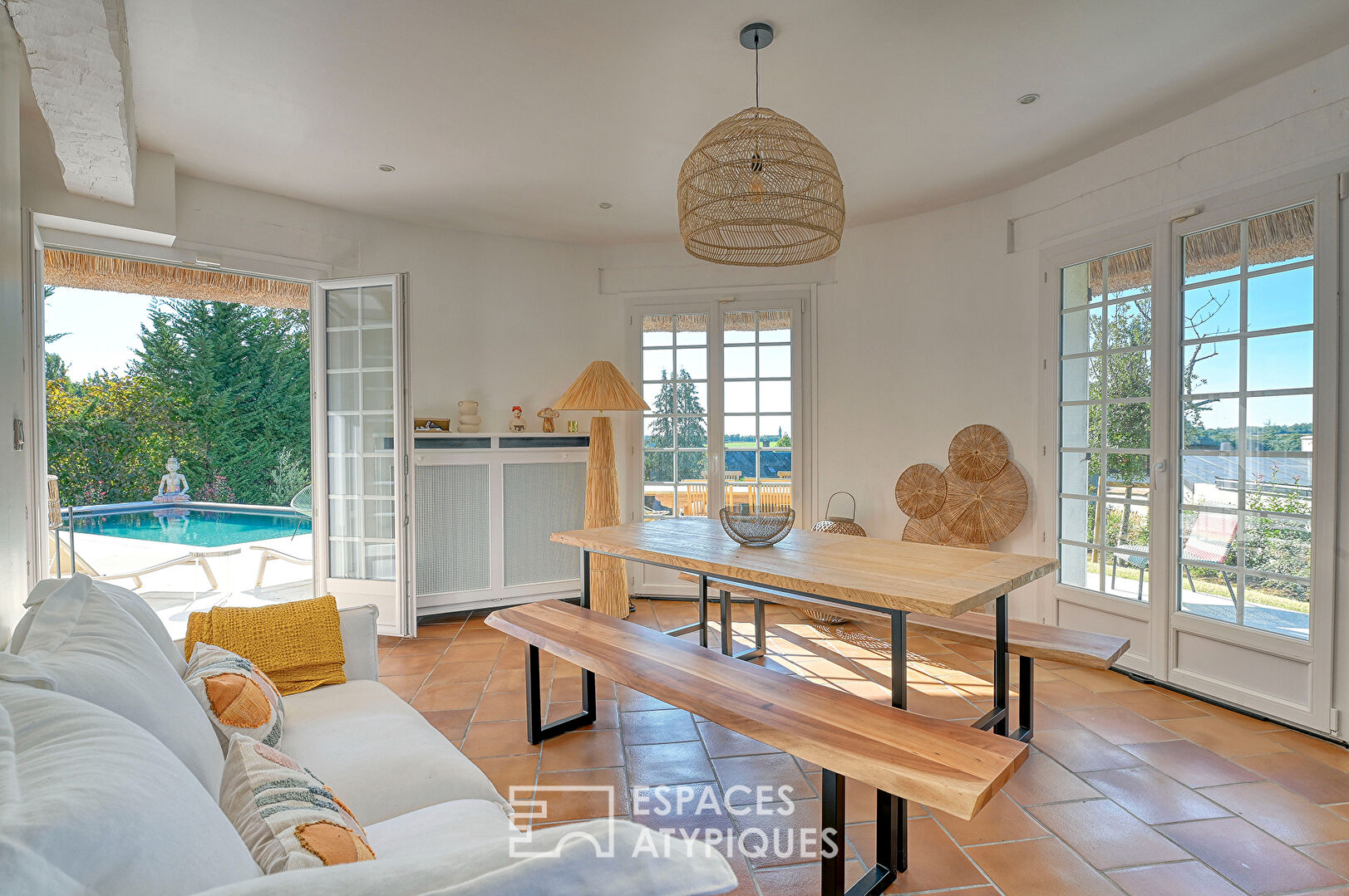 Maison de charme avec piscine et vue à La Hauteville