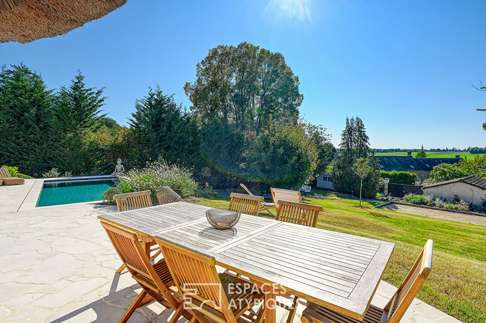 Maison de charme avec piscine et vue à La Hauteville