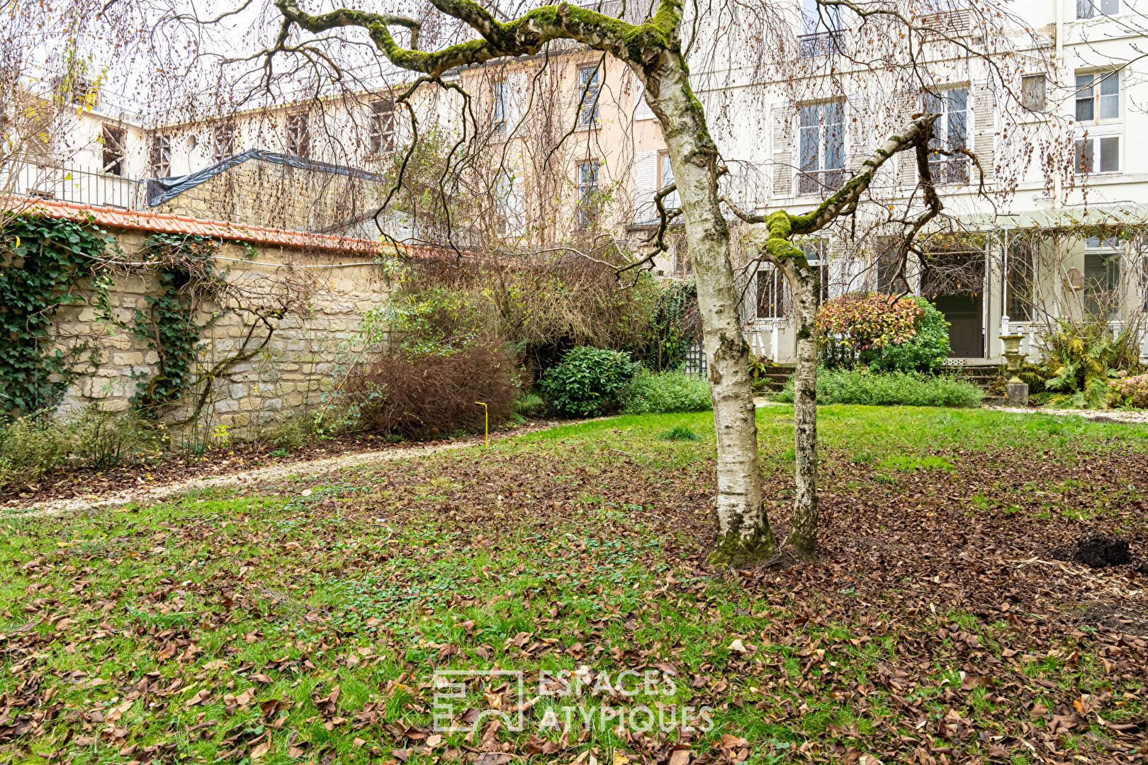 Pleasant duplex with garden in the hyper center of Saint Germain en Laye