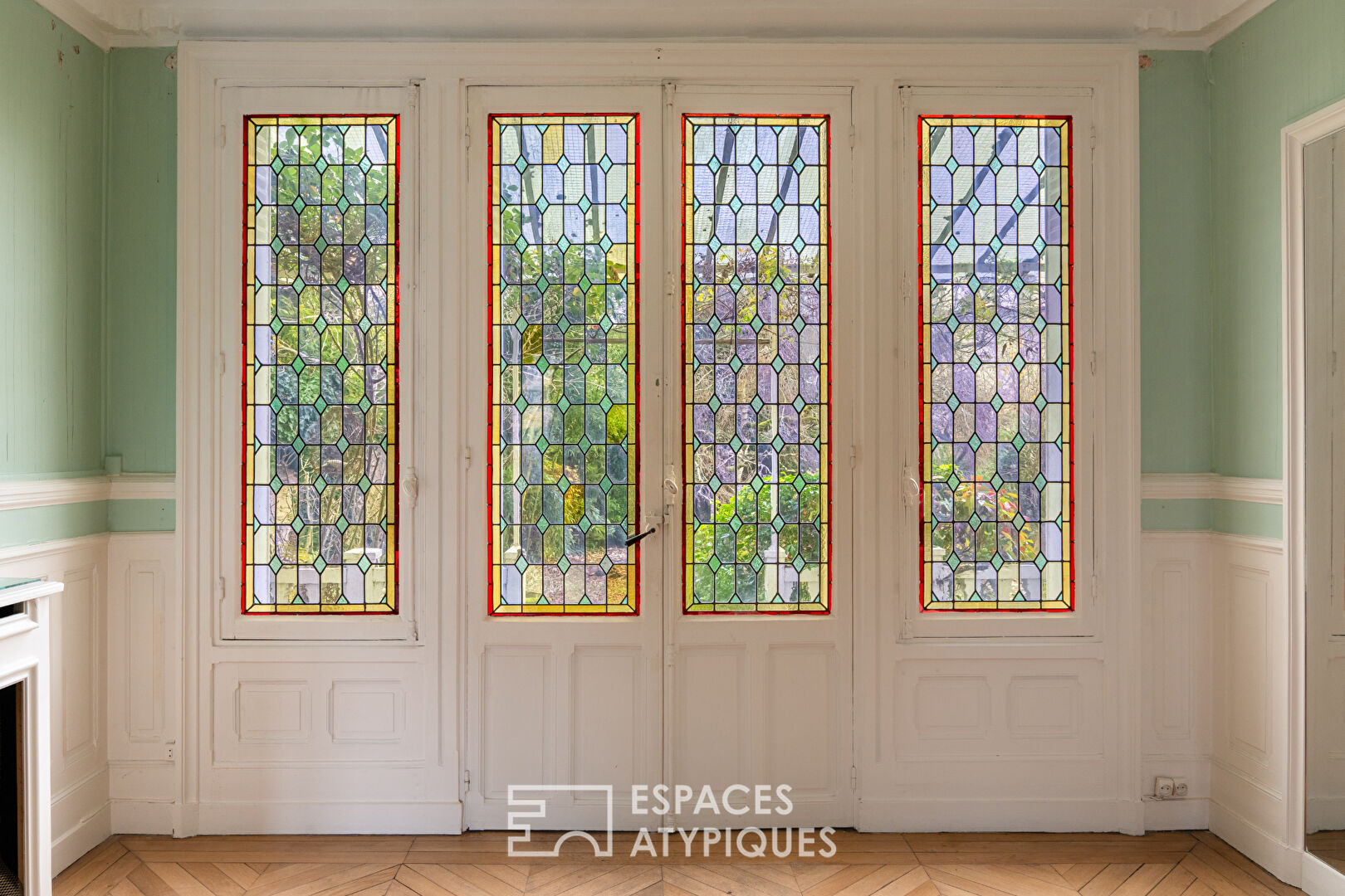 Pleasant duplex with garden in the hyper center of Saint Germain en Laye