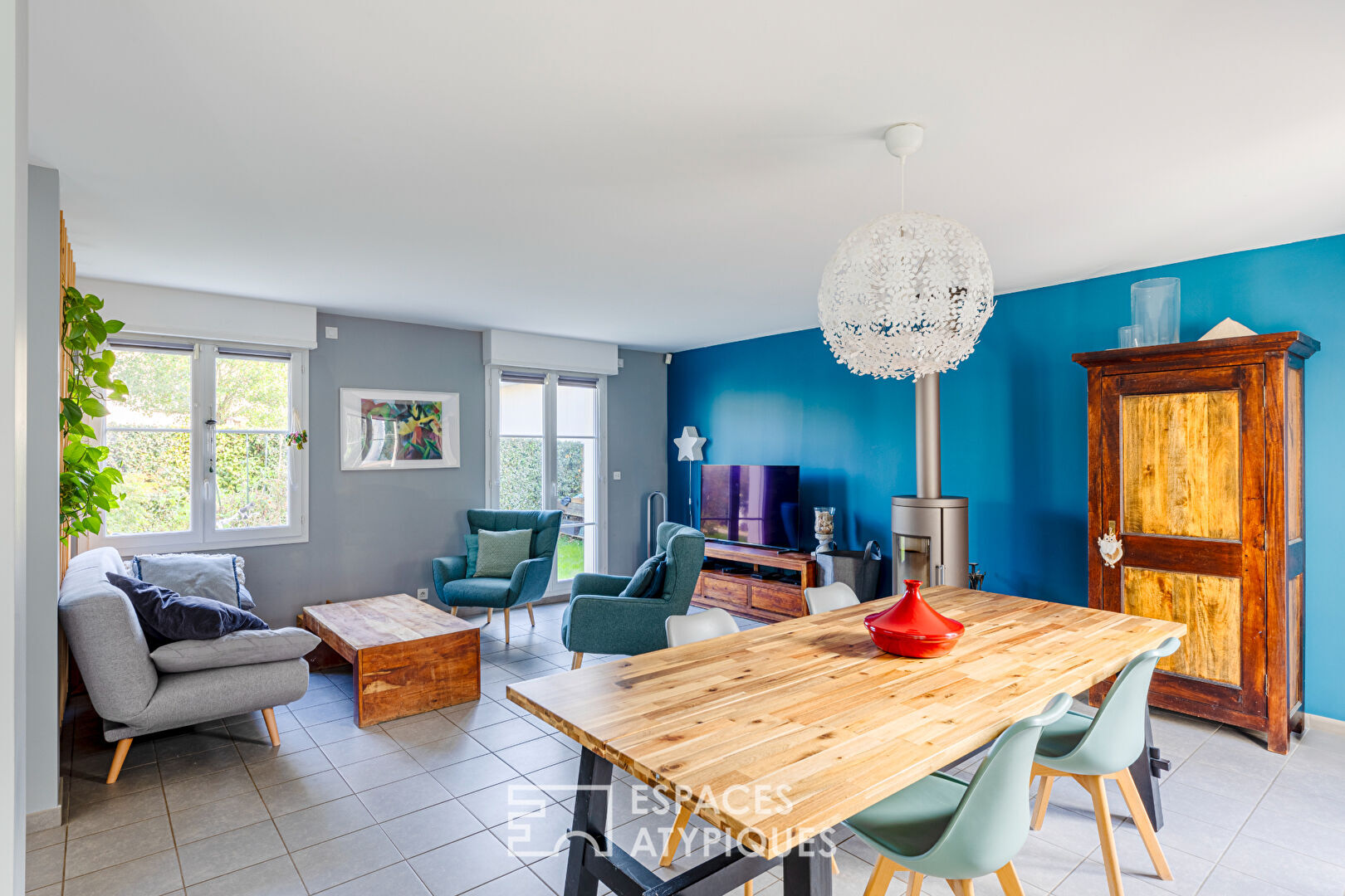 Bright contemporary house in Villepreux