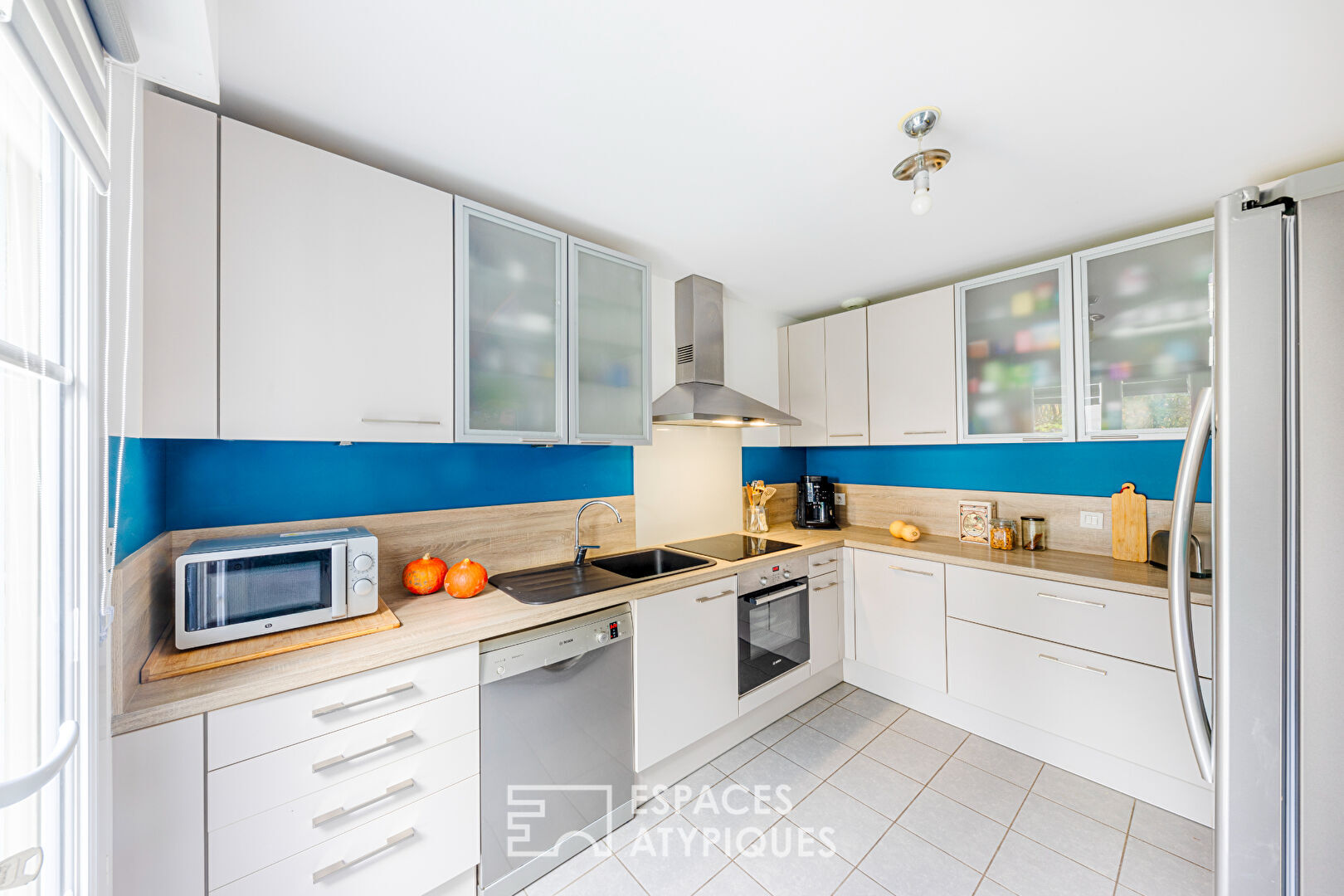 Bright contemporary house in Villepreux