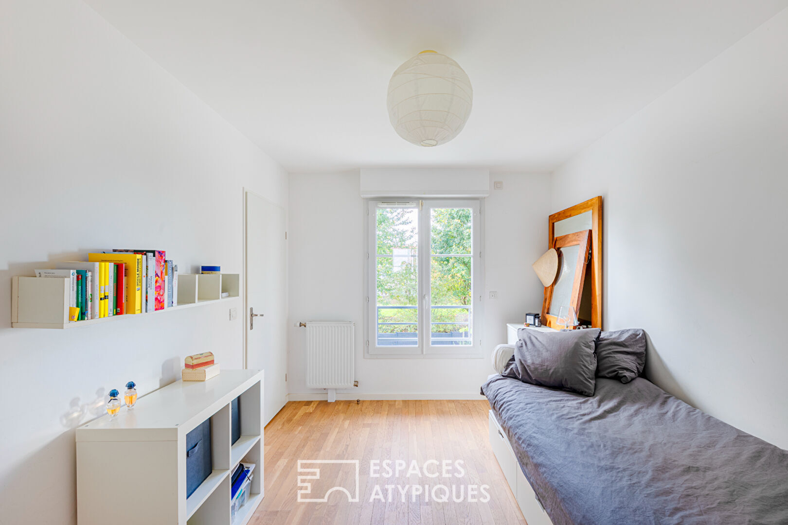 Bright contemporary house in Villepreux