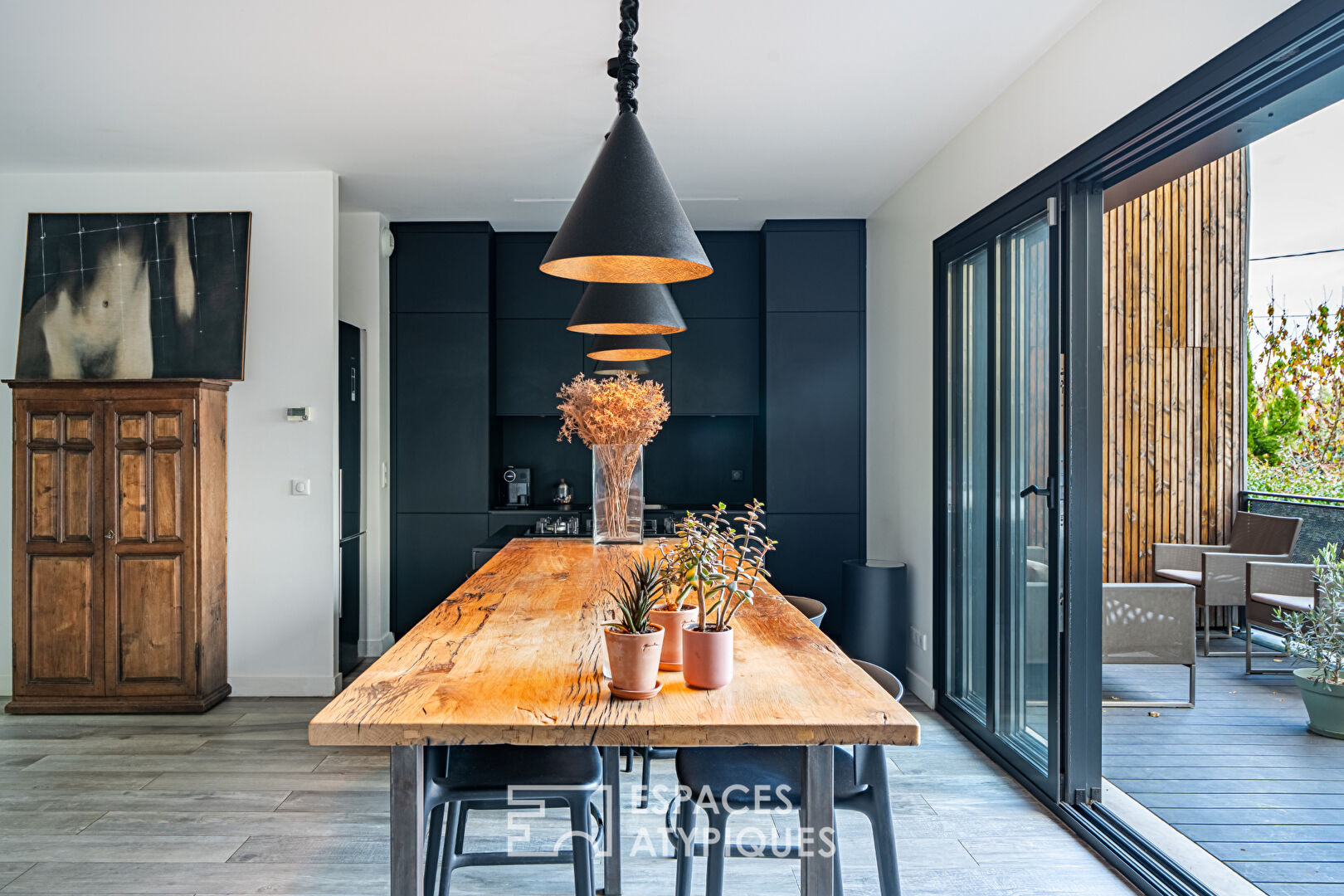 The elegant RT 2012 architect-designed house with a view