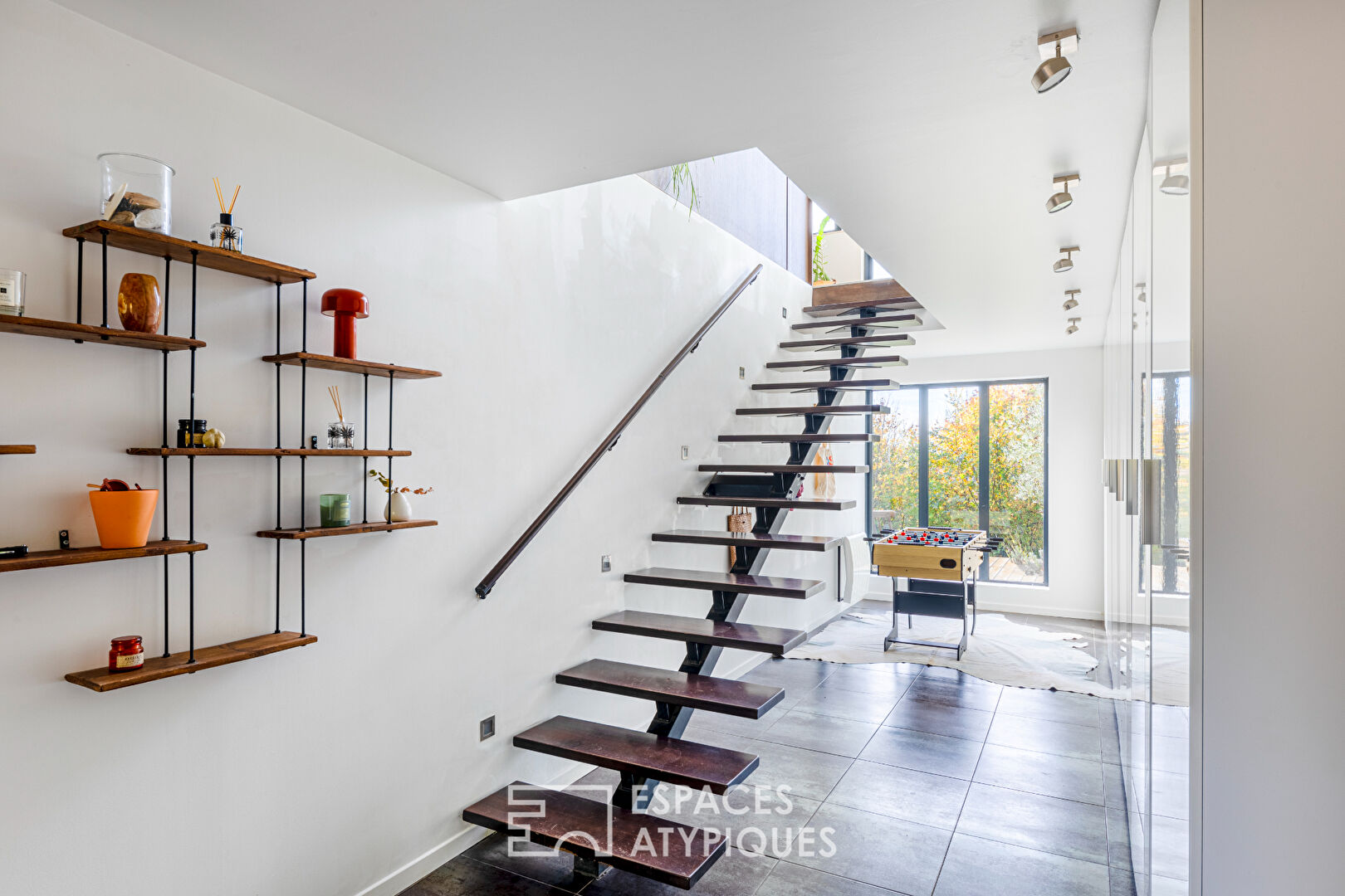 L’Esprit Corbusier avec vue panoramique sur la Seine
