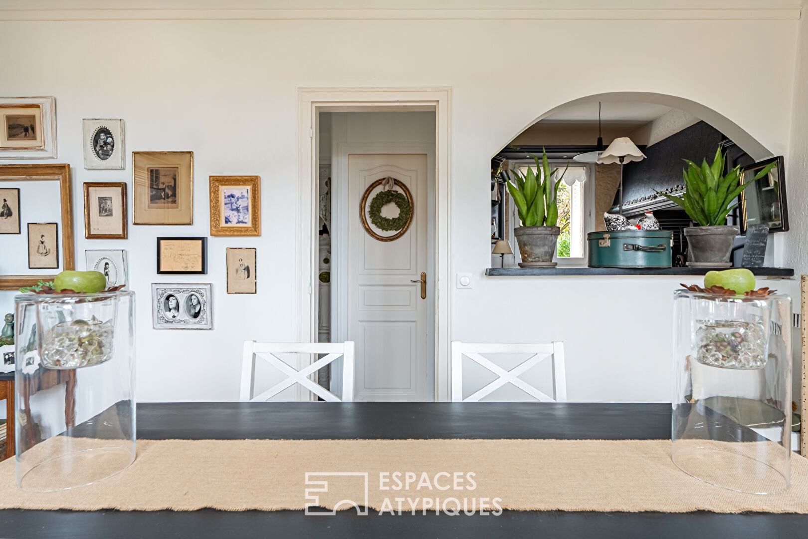 L’adresse idéale : maison avec dépendance au calme, proche gare et commerces