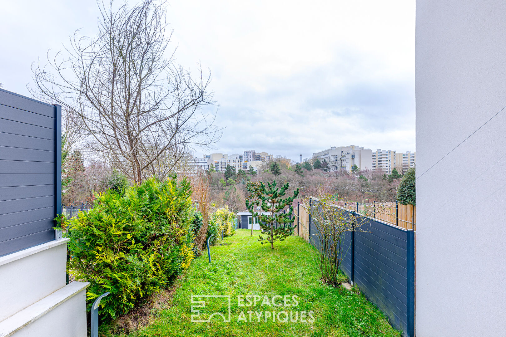 Esprit 1930 et Verrière Atelier au Coeur du Quartier du Lycée International