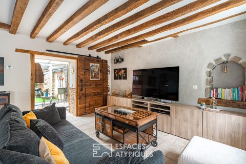 Adorable maison de ville en pierres à Chateaufort