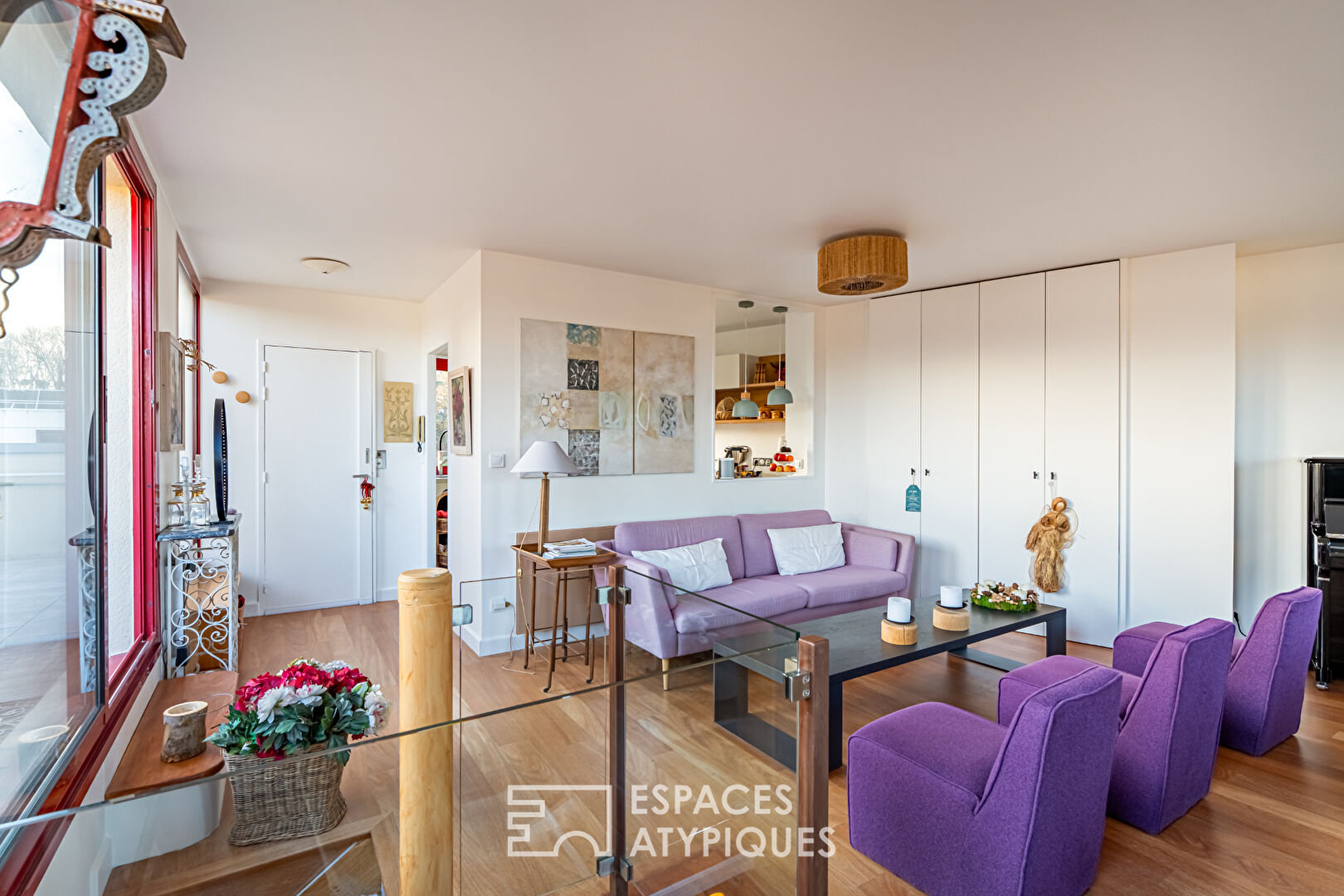 Exceptional triplex with top-floor terrace