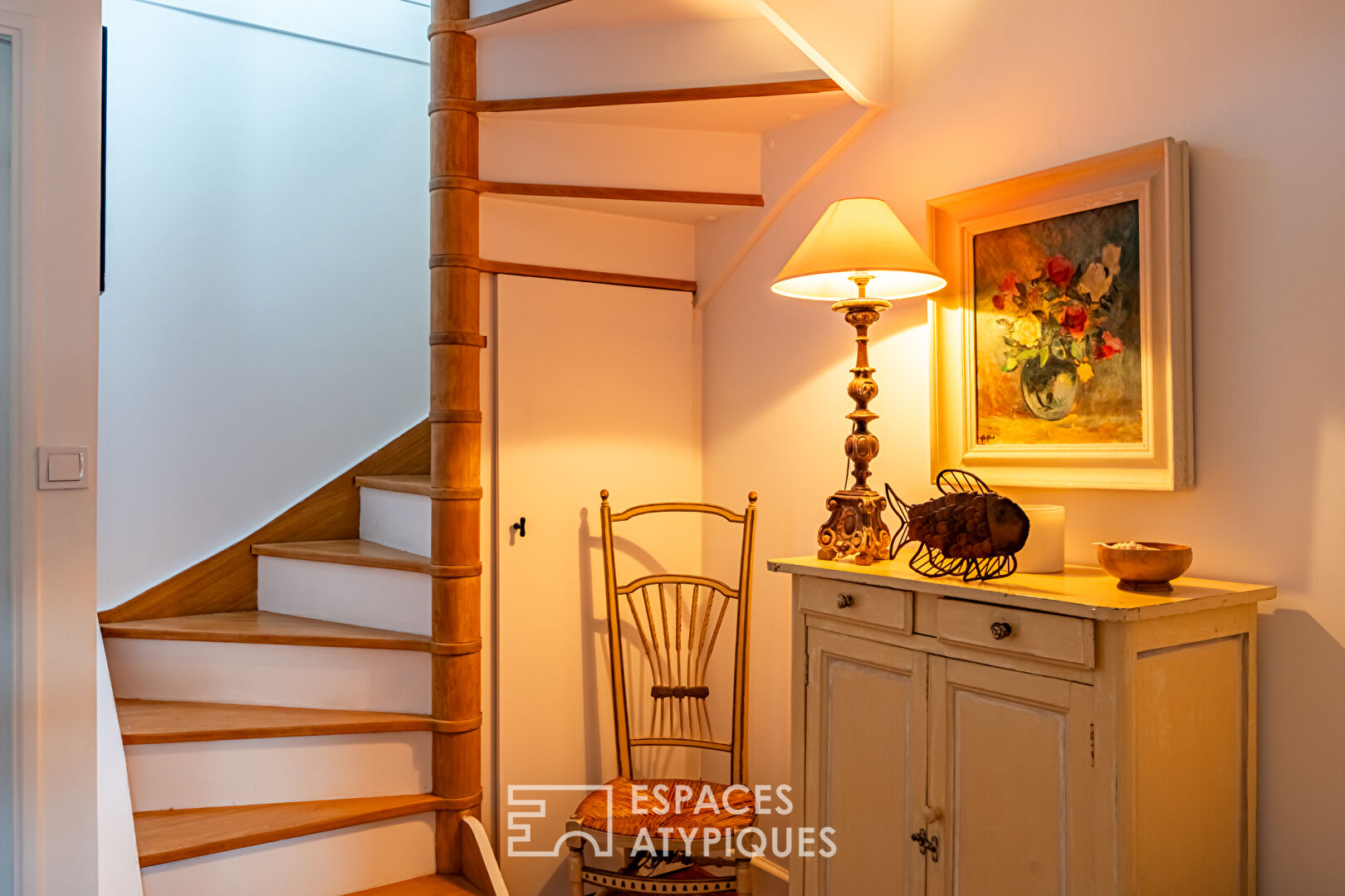 Exceptional triplex with top-floor terrace