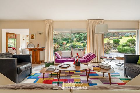 Sublime Maison d&rsquo;architecte de plain-pied dans un parc luxuriant au coeur de la vallée de Chevreuse,