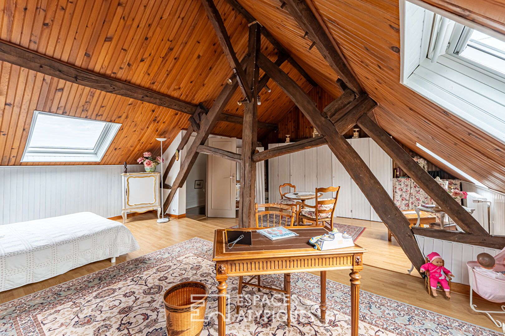 Maison et patio secret au coeur de Maule