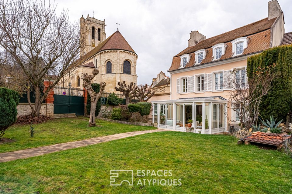 Maule - L'élégance du patrimoine au coeur du village.