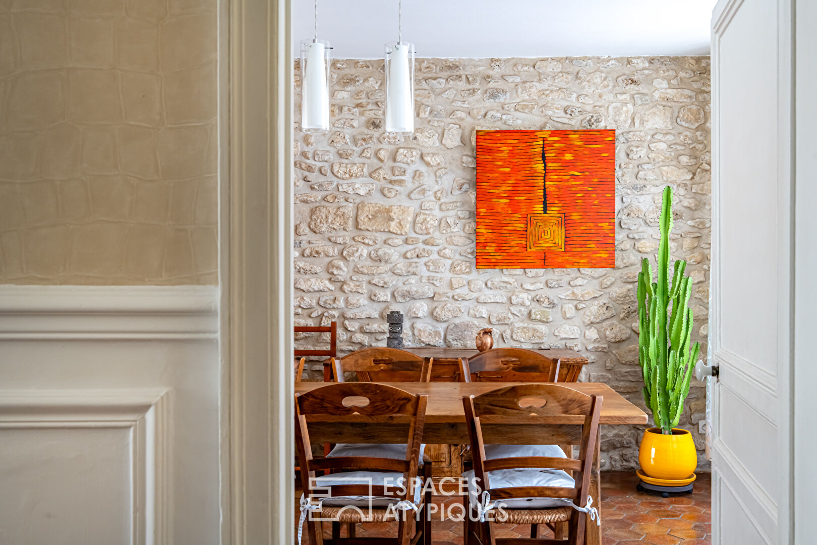 Maule – L&rsquo;élégance du patrimoine au coeur du village.