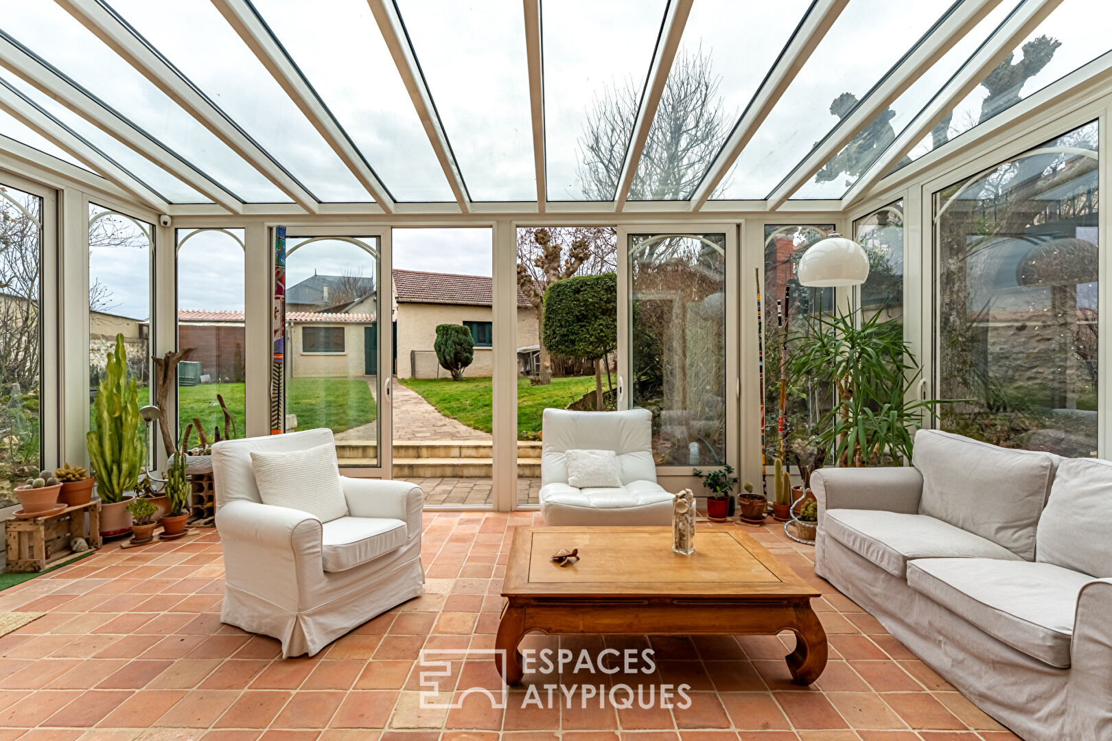 Maule – L&rsquo;élégance du patrimoine au coeur du village.