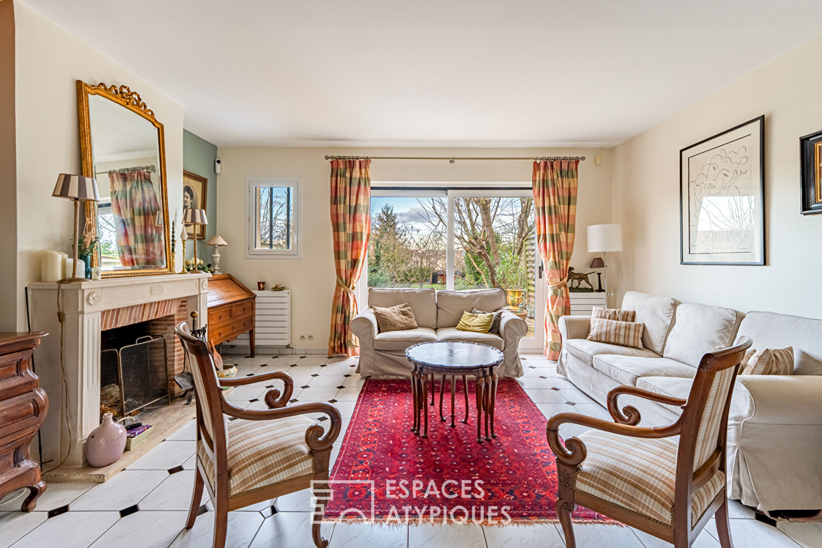 Meulière et son extension avec jardin bucolique