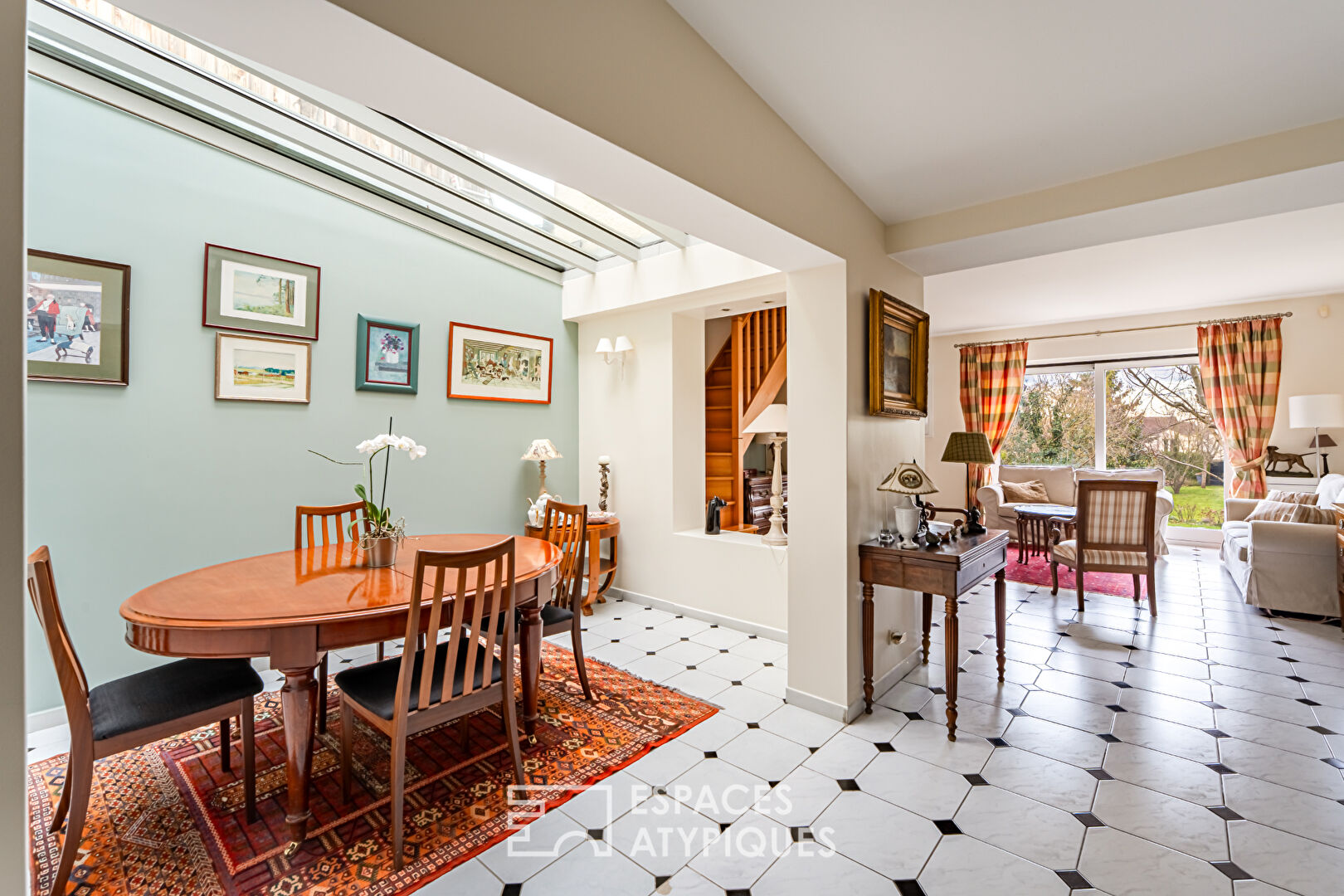 Millstone and its extension with bucolic garden