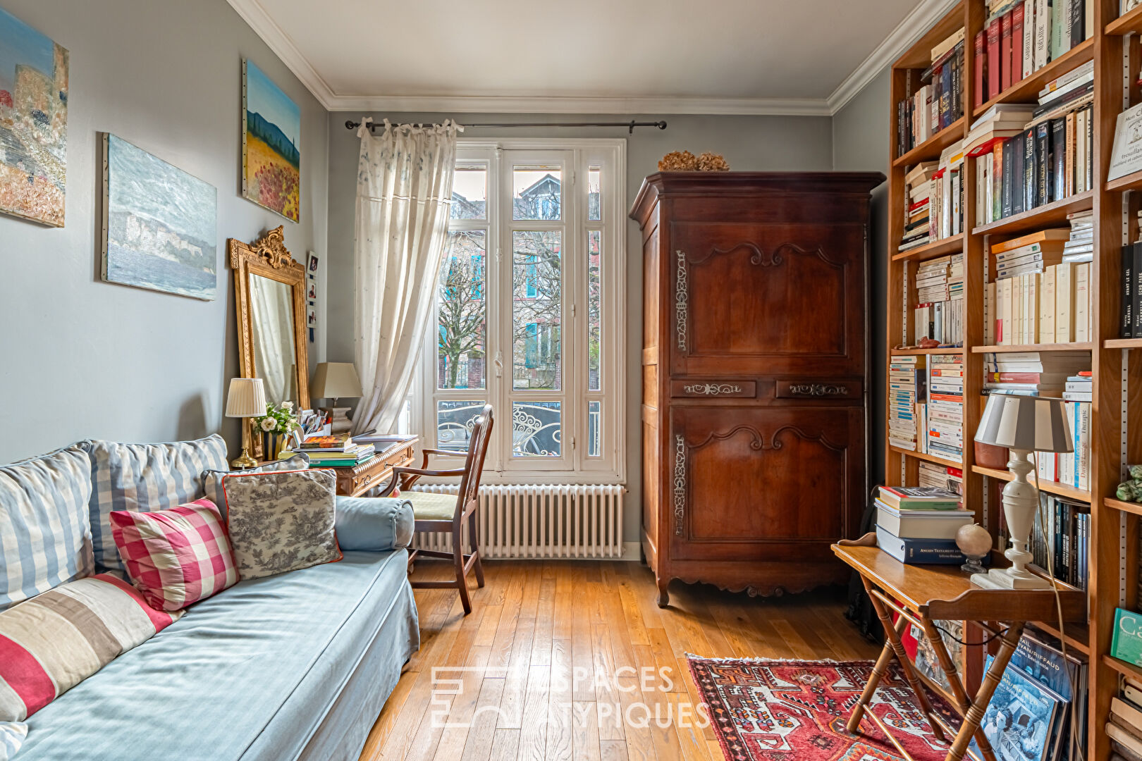 Millstone and its extension with bucolic garden