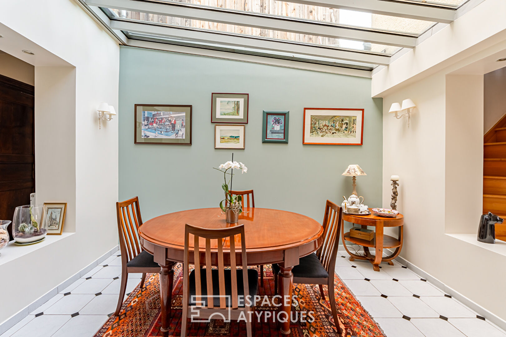 Millstone and its extension with bucolic garden