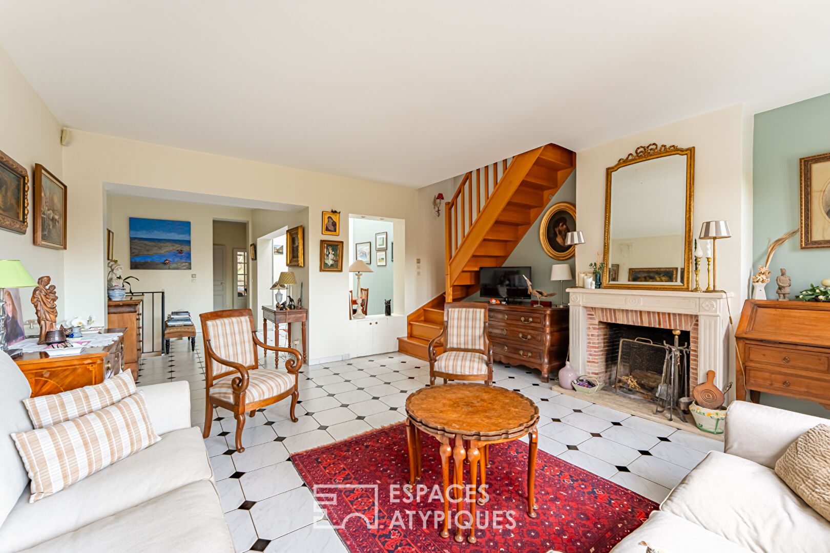 Millstone and its extension with bucolic garden