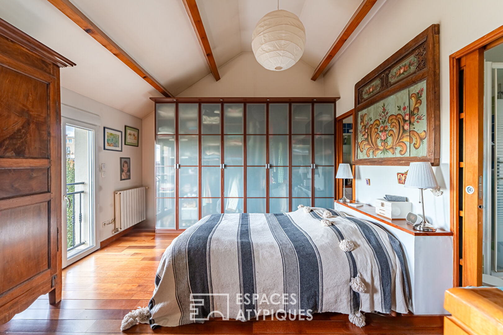 Millstone and its extension with bucolic garden