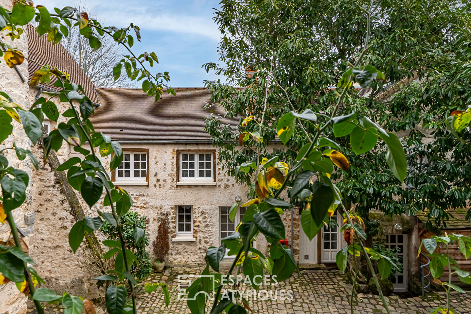 Propriété d&rsquo;exception au coeur de Chevreuse Ancien corps de ferme