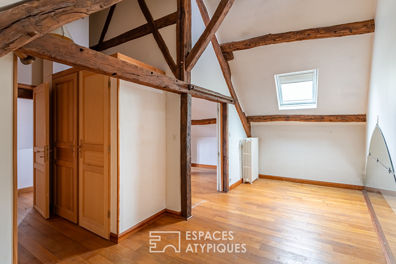 Propriété d&rsquo;exception au coeur de Chevreuse Ancien corps de ferme