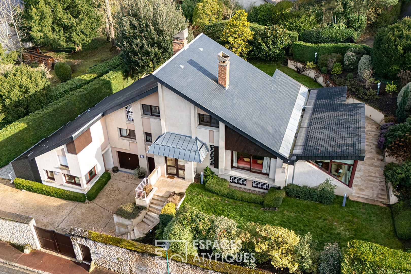Maison d&rsquo;Architecte dans son écrin de verdure