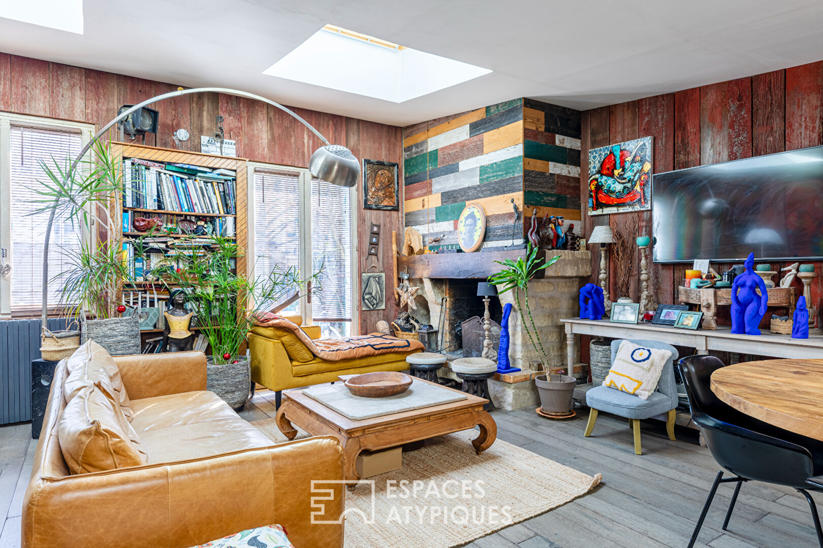 Verneuil sur Seine : maison en plain-pied avec jardin et ses deux ateliers