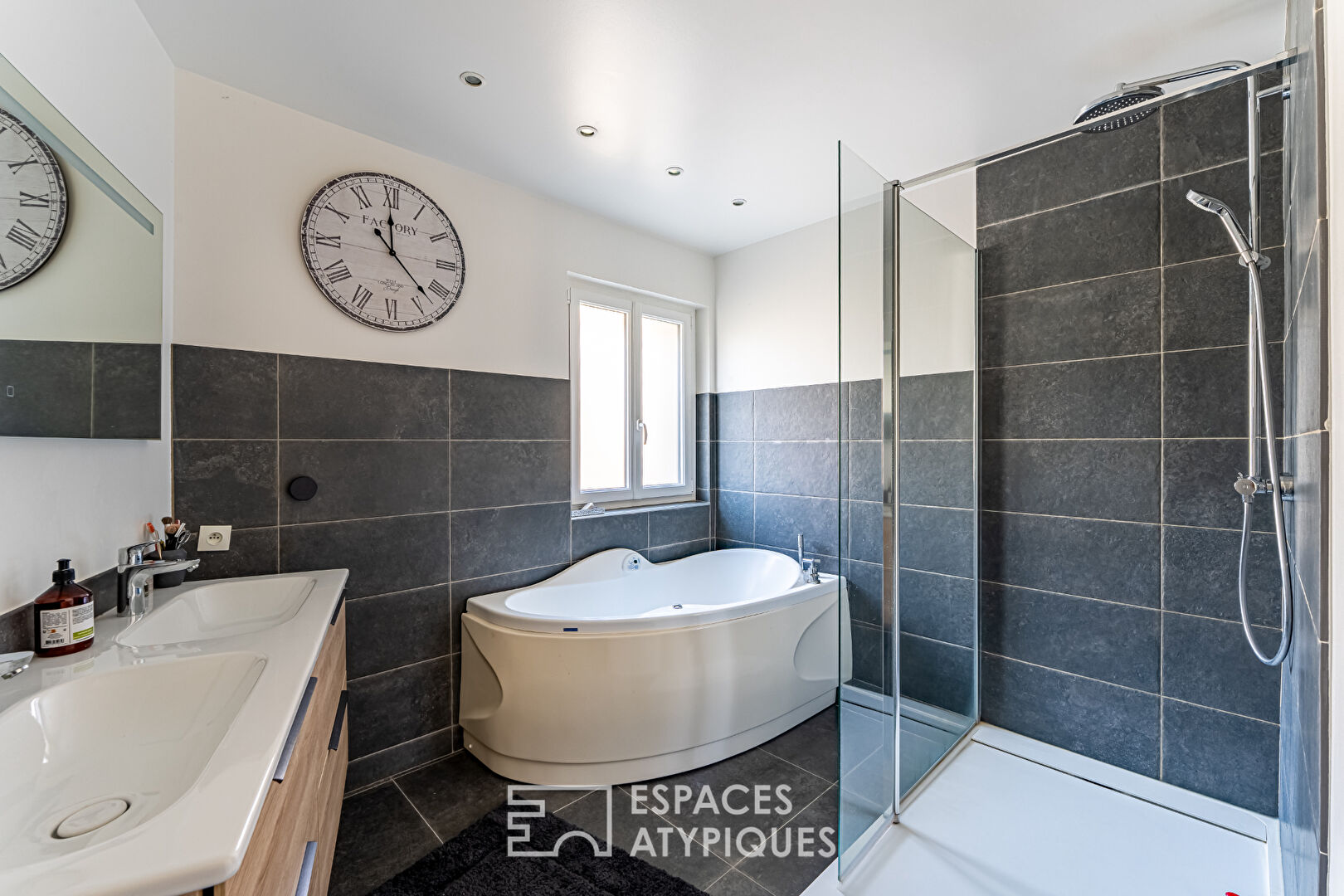 Characterful house on the heights of Villennes-sur-Seine