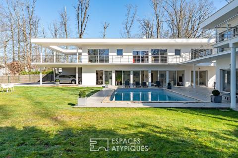Exceptional property built in 2018, with swimming pool near Saint Germain en Laye