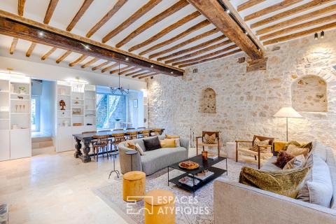 Élégante propriété du XVIIe siècle au cachet préservé et modernisé