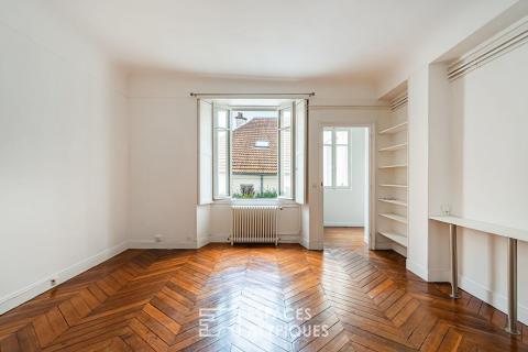 Appartement de réception atypique quartier Notre Dame à Versailles