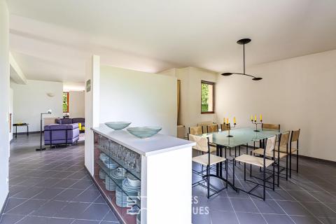 Maison d&rsquo;architecte au cadre privilégié à Montfort