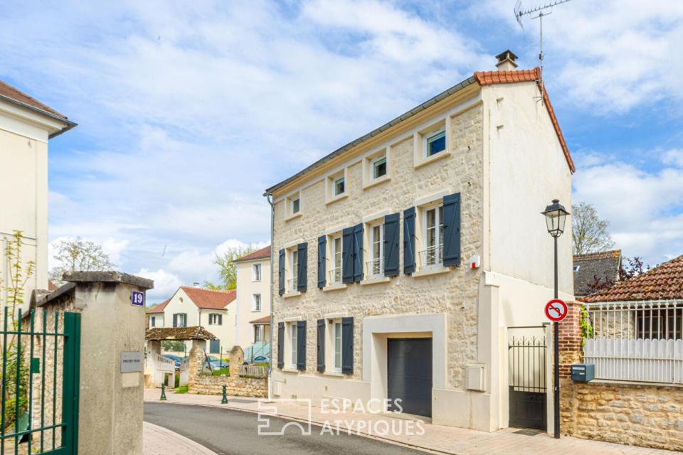 Coeur historique de Maule : Maison de caractère avec accès privé à la Mauldre