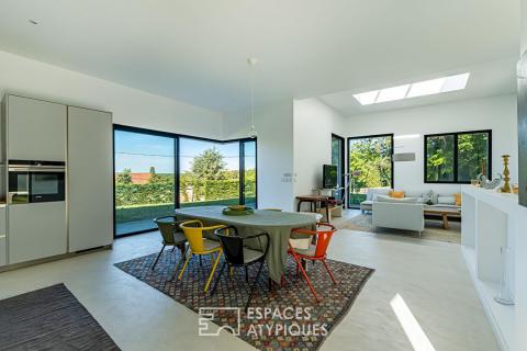 Maison contemporaine de plain-pied au coeur de la nature