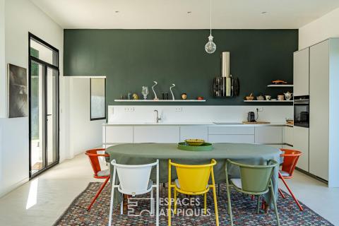 Maison contemporaine de plain-pied au coeur de la nature