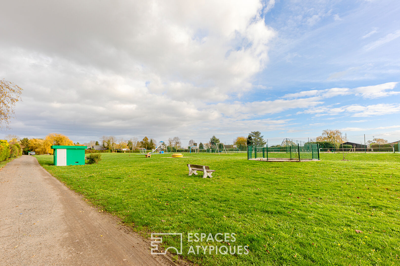 Chalet – Île Verte de Juziers – à 45 minutes de Paris