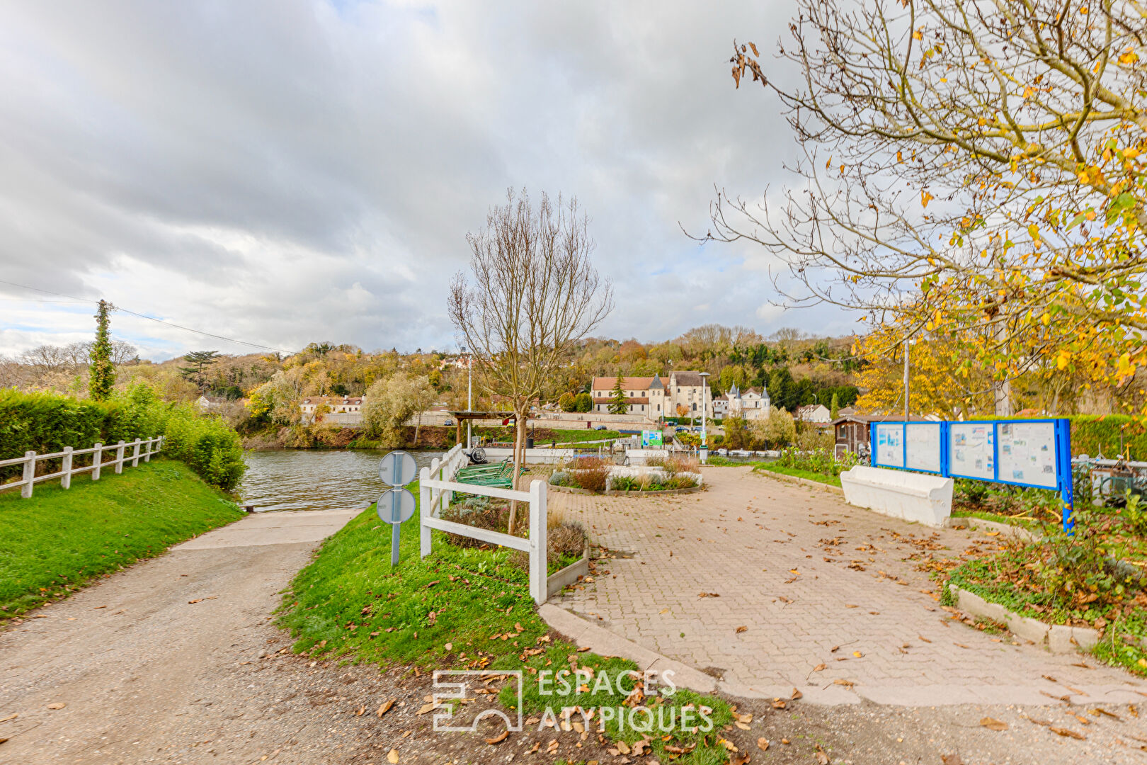 Chalet – Île Verte de Juziers – à 45 minutes de Paris
